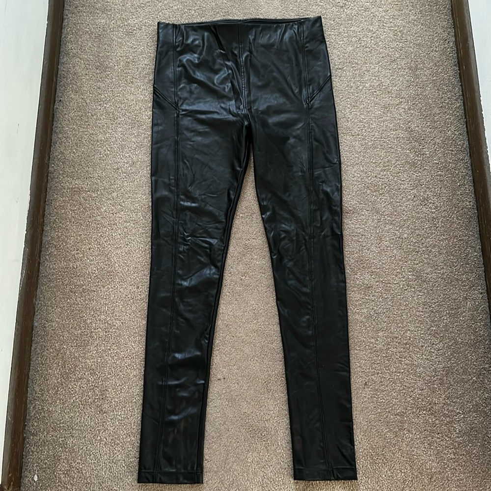 David Lerner Black Faux Leather Leggings LARGE